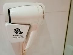-爱舍美景酒店(燕儿岛路地铁站店)