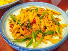 -宏状元现熬粥·京味菜(三里河店)