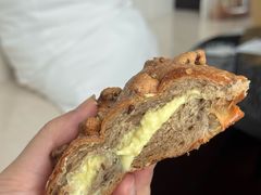 -HOT CRUSH趁热集合·现烤面包(环球港店)