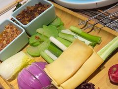 -街角等你.大连海鲜烧烤.经典铁板海鲜串(西安路店)