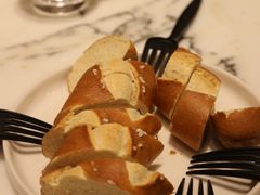 碱水面包-WHEAT&BAKER-麥(凯德来福士店)