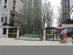 -吾悦广场(南京鼓楼店)