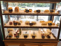 -BONBON BAKERY