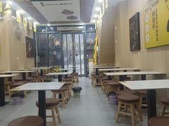 -杨铭宇黄焖鸡米饭(光谷APP广场店)