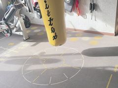 -迈劲健身专业私教(朝青汇店)