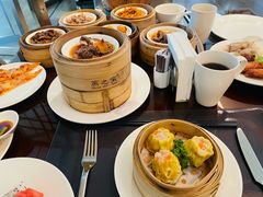 -万荟轩海鲜·粤式点心自助餐厅(蓝海风万怡酒店)