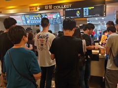 等位区-麦当劳(长泰商业广场店)