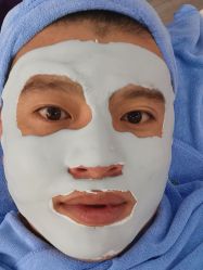 -百世玉芳专业祛痘