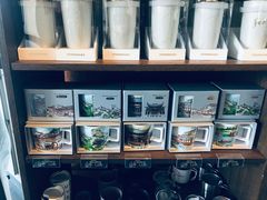 零售区-星巴克(湖州安吉浙北大厦店)
