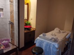 点击看大图 -芳朵美容养生SPA