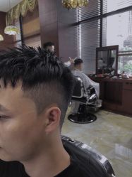 -尼特斯男士发型馆
