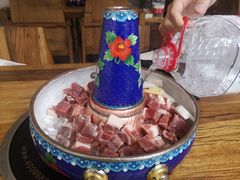 -毛辣果·贵州红酸汤牛肉火锅(西单店)