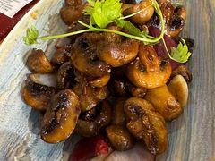 俄式煎蘑菇-米德维奇俄式西餐厅(西六道街店)