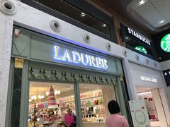 -ladurée(戴高乐机场T 2F店)