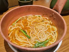 小锅米线-云海肴·汽锅鸡·云南代表菜(天山百盛优客店)