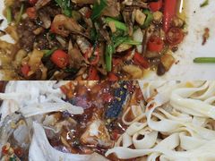 -湖南人家湘菜馆(镇江路店)