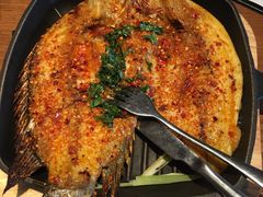 傣味香炸罗非鱼-云海肴·汽锅鸡·云南菜(天山百盛优客店)