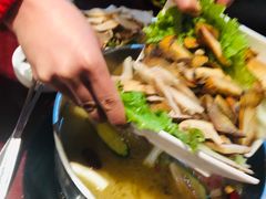 -野菌皇海景野生菌火锅(滨海大道店)