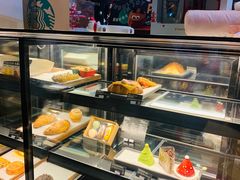 面包甜点陈列柜-星巴克(北京中化大厦店)