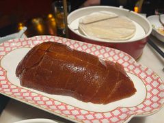 -龙凤荟·传统粤菜点心(新天地店)