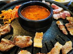 -江南猪肉商会无限续吃(弘大店)