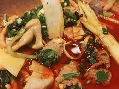 -成都你六姐·牛肉冒菜(城市集市合生汇店)