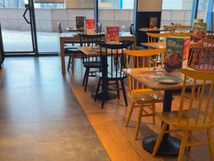 -菲滋意式餐厅(金华银泰城店)