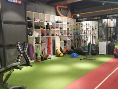-VLines耀能运动24小时·月付制健身(京广桥店)