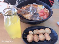 -三千粉牛肉米粉(来客茂店)