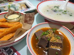 -赵财财·肠粉·煲仔饭(华润万象城店)