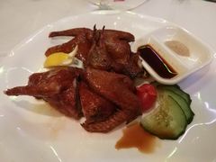 招牌红烧乳鸽-太平馆西餐厅(北京路店)