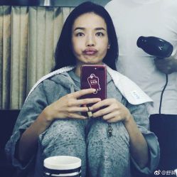 -进巍美甲美睫店