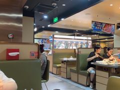 -海底捞火锅(杭州滨江九宜城店)