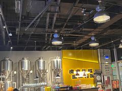 -HUZI虎滋精酿餐吧(京西大悦城店)