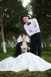 -雪中彩影婚纱摄影·微光艺术中心