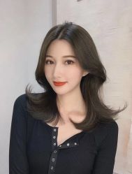 -变画·发型STUDIO