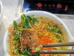 -逸山伍自转小火锅(纺织品店)