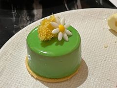 -云端西餐厅(南宁龙光那莲豪华精选酒店)