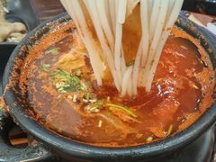 -渝龙记罐罐米线(中央城店)