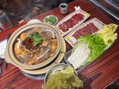-沙胆彪炭炉牛杂煲(上海日月光广场店)