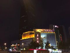 -华联商厦(火车站店)