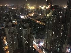 -唐拉雅秀酒店-西锦汇空中BBQ·思创餐厅