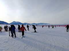-丝绸之路山地度假区滑雪场