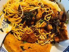 -沪西老弄堂面馆(定西路店)