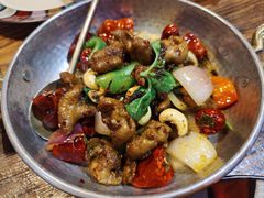 -SISTERS BAR RESTAURANT川意酒馆(嘉善老市H楼店)