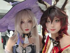-米游妙妙屋cosplay换装自拍摄影体验馆
