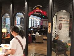 -西西弗书店&矢量咖啡(凯德晶萃广场店)