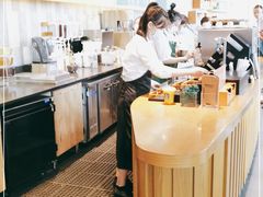 -星巴克臻选(深圳嘉里建设广场店)