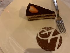 -WOLFGANG PUCK KITCHEN & BAR(迪士尼小镇店)