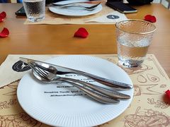-Mark&Mars Restaurant